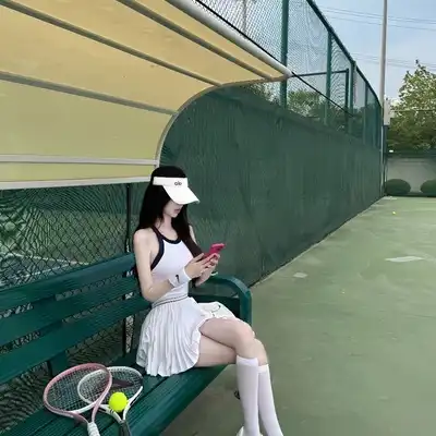 邹娜泽